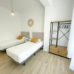 Appartement Gran Via 3000 *