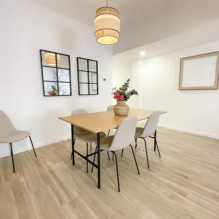 Gran Via 3000 Apartment *