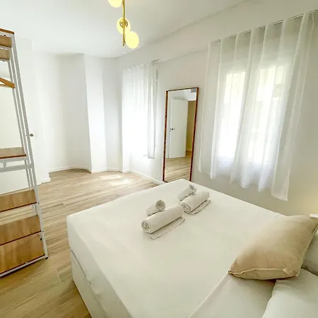 Apartment Gran Via 3000