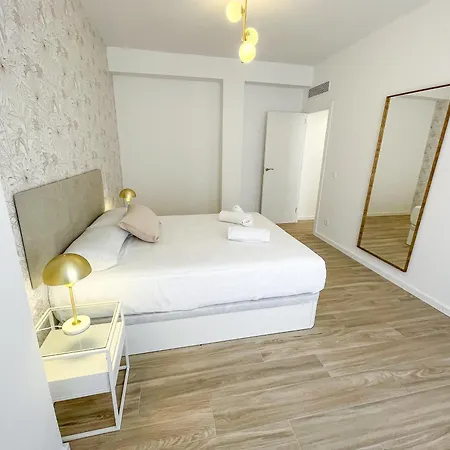 Gran Via 3000 Apartment